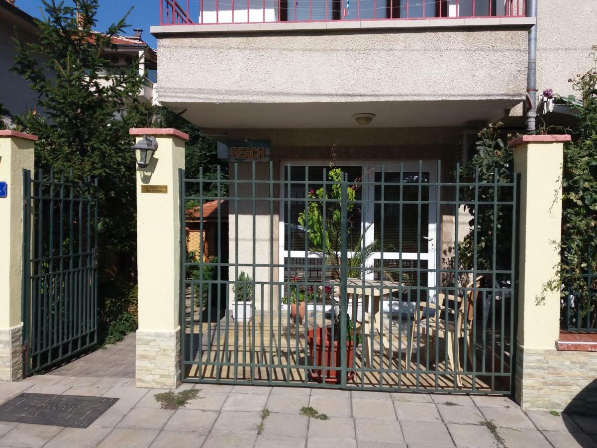 Vila Riviera Černomorec Exteriér fotografie