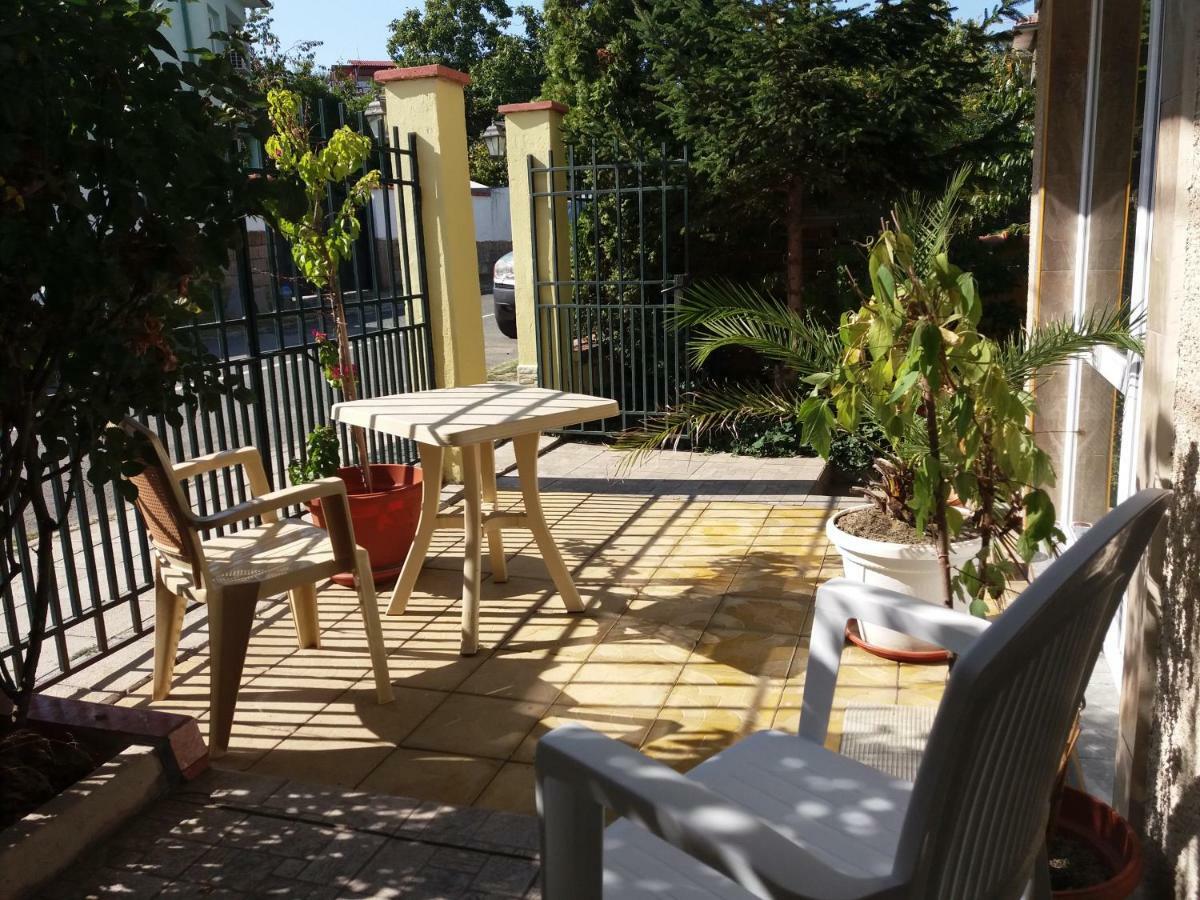 Vila Riviera Černomorec Exteriér fotografie